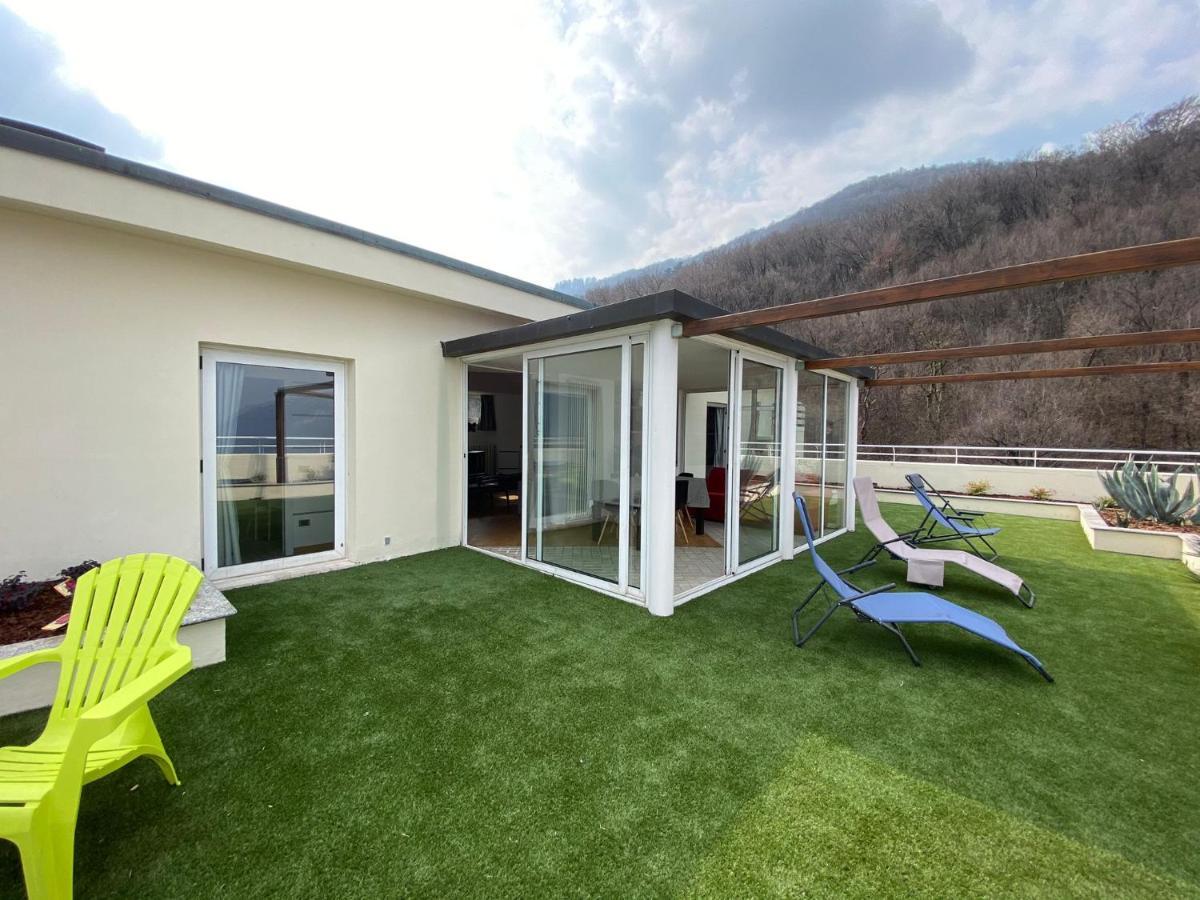 Attico With Big Terrace In Residence With Pool Valbrona Exterior photo