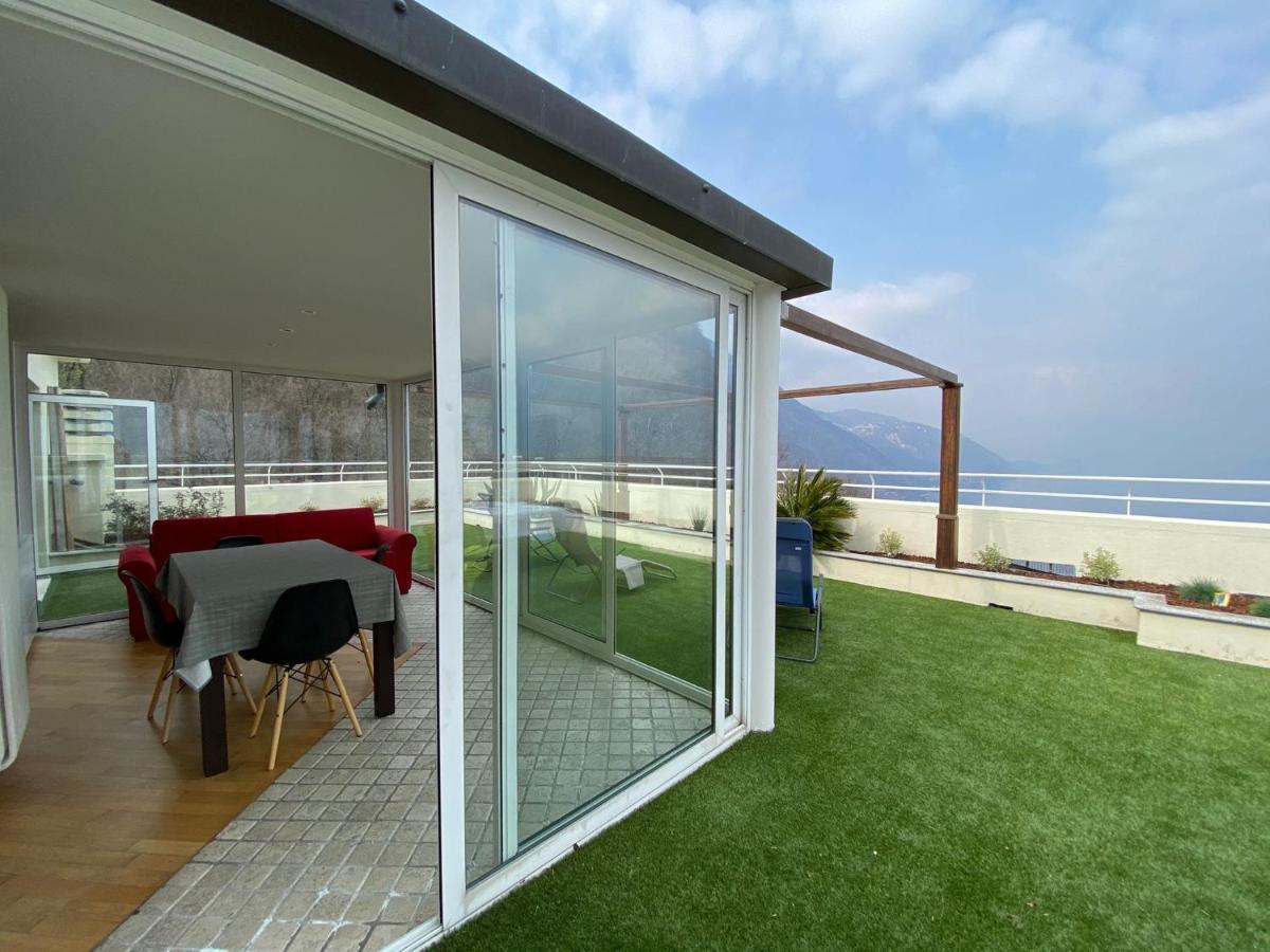 Attico With Big Terrace In Residence With Pool Valbrona Exterior photo
